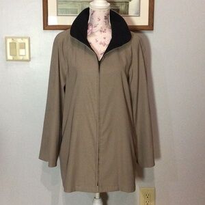 Jones New York Tan & Black Rain Jacket